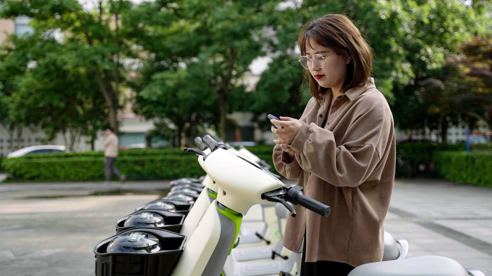 共享電單車(chē)更適合打工人的出行方式！